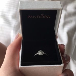 Pandora Radiant Elegance Ring - Size 6